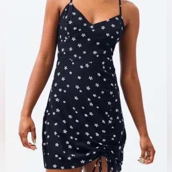 LA hearts Pacsun mini dress 
size medium
No flaws - Picture 1 of 5